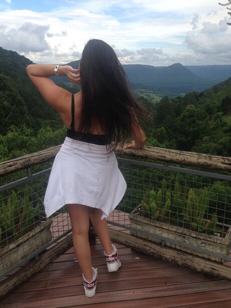 Caroline Fonteyne model best pic