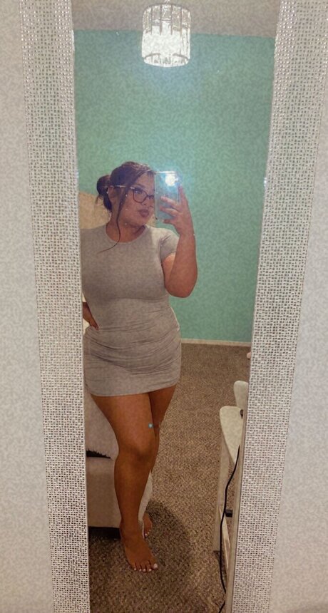 brr1s xxx model pictures