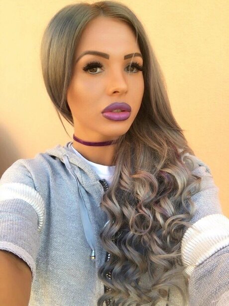 Simona Petrus star best gallery