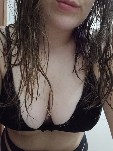 Lilisinha hd actress pictures