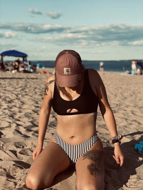 zeez sexy actress pic