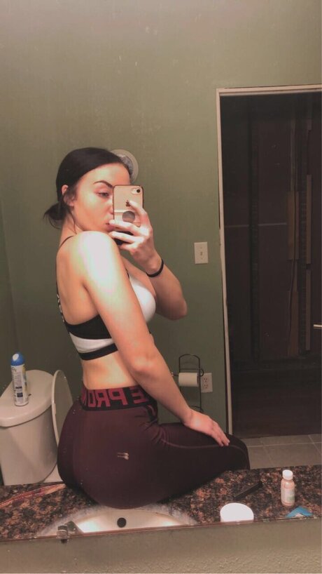 Lustyyygirl star adult pics