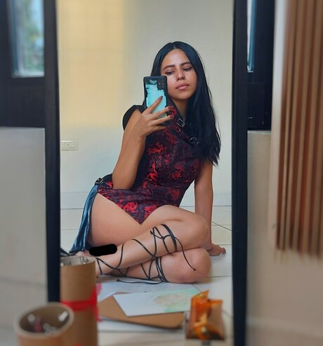 Sara Raya nudes model pics