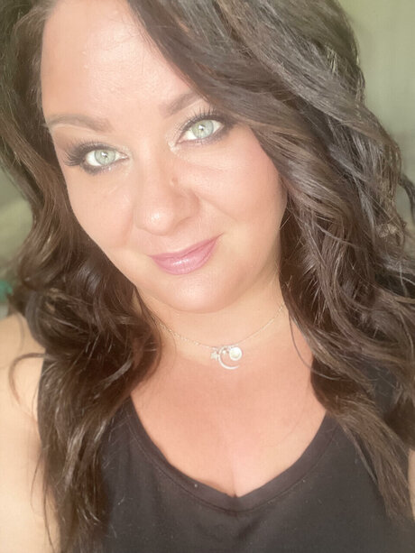 Ava82WantsYou pornstar art picture