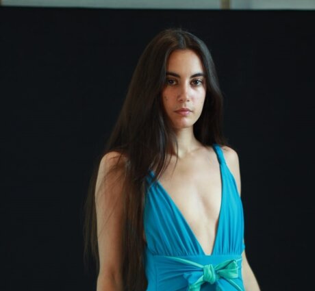 Laura traviesa nice model photos