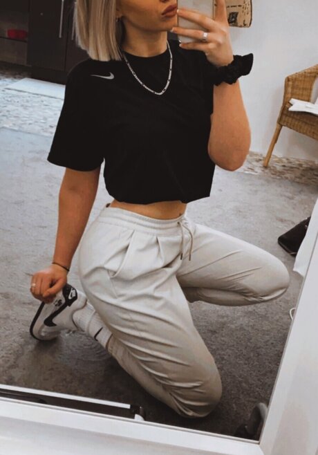 Stella Sophie art star image