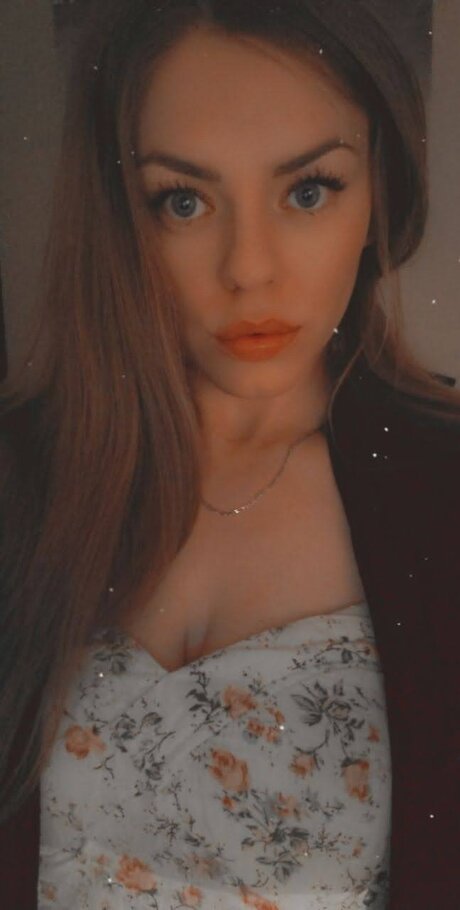 Taylor Take Over hd pornstar pics