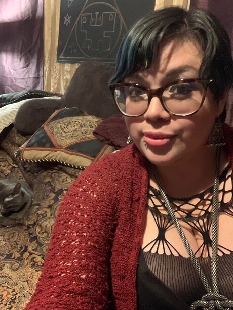 Mystic Dani exclusive star photos