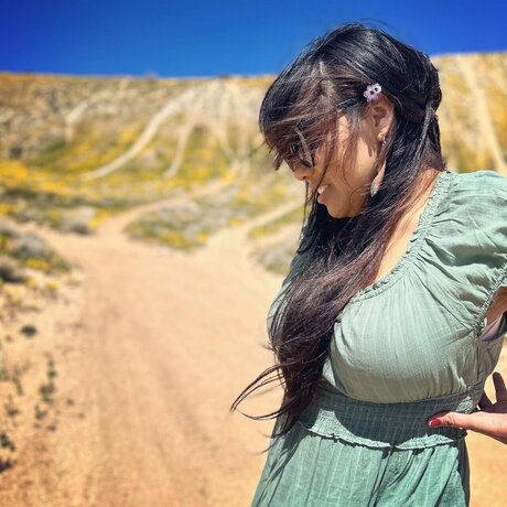 Thee Native Goddess star naked pictures