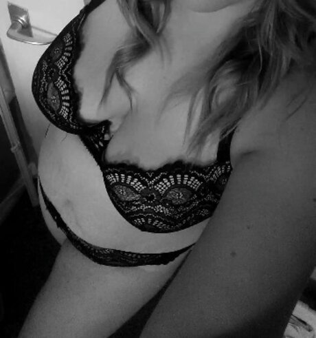 Blondie Honbria art actress galleries