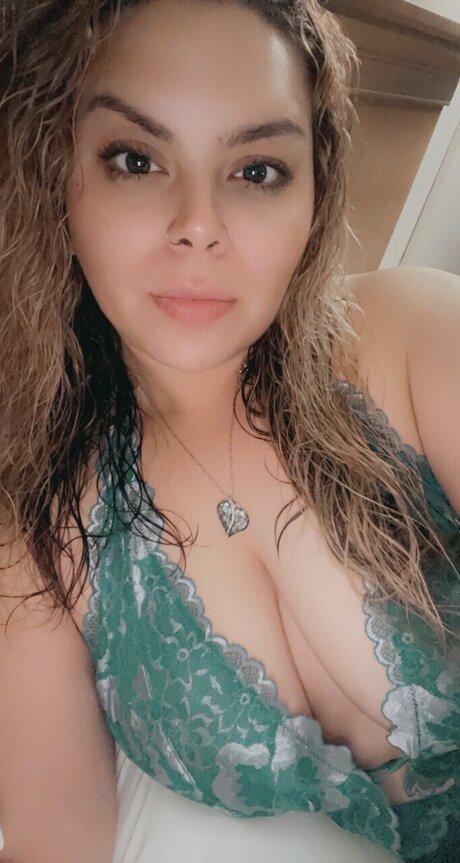 Lyla Grace sex model pic