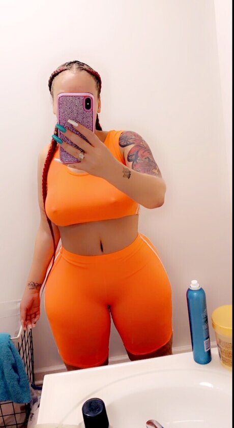 PrettyAssLaLa pornstar naked galleries