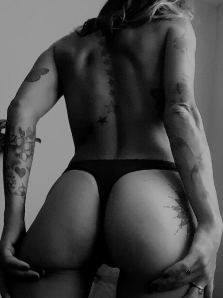 Yeyogo pornstar hot pictures