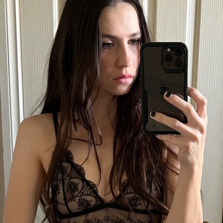 Cora_ sexy star photos