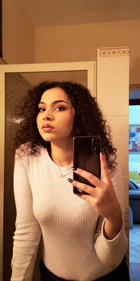 Vv crl nice actress galleries