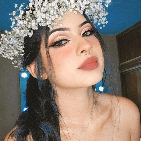 Giselle Alvarez star art pictures