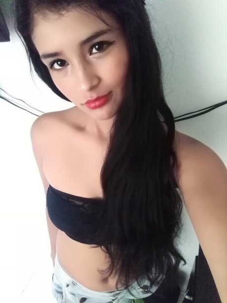 vale ortegon model sexy photo