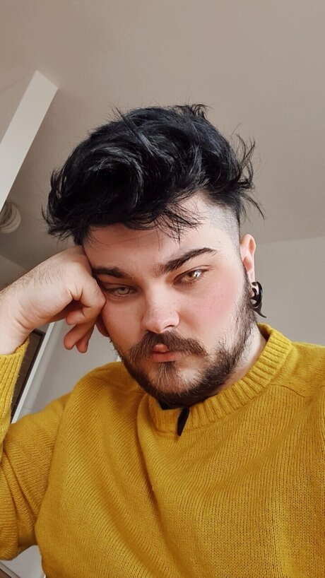 Aurora Silhouette pornstar img