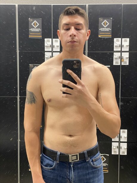 Agust n model hot photos