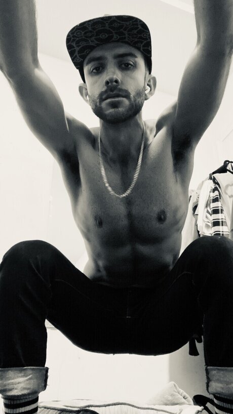 PinkPanda model exclusive pic