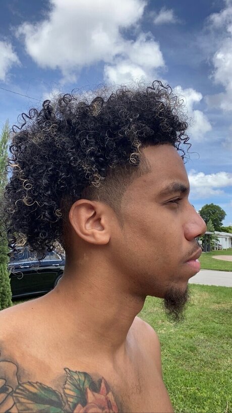 Swazey star nude picture