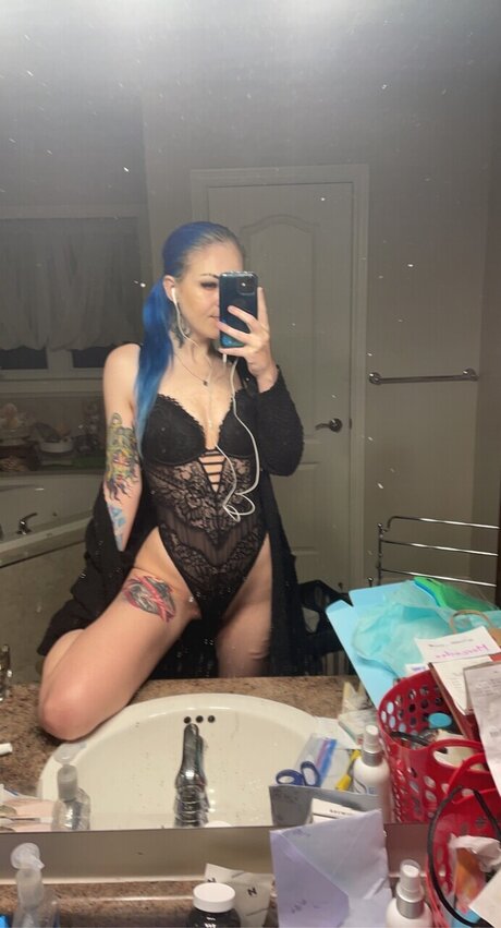 Toxic_ star nudes photos