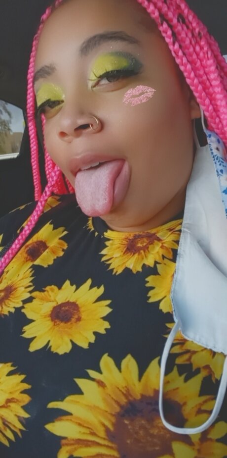 QueenDej xxx star images