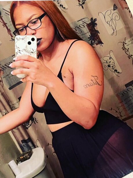 Bella Nicole sex actress img