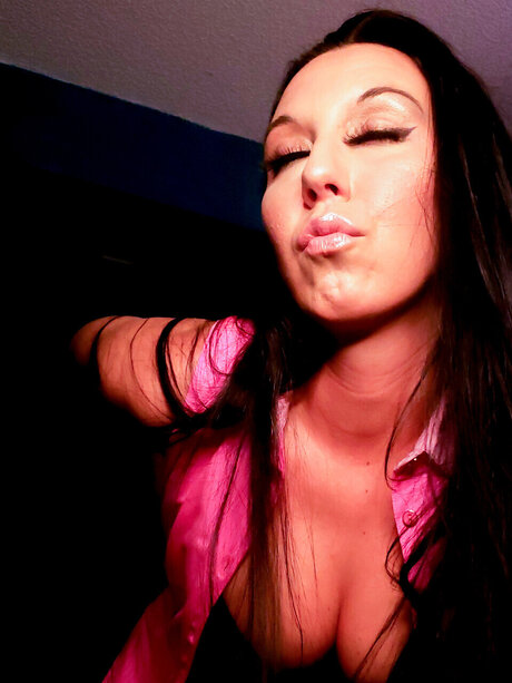 LUNA ROSE sex actress image