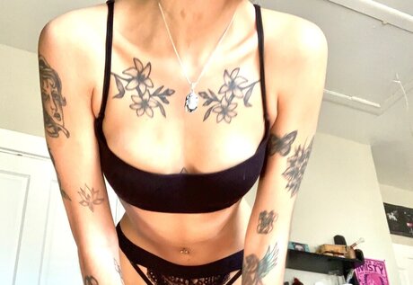 Kitty princess star nude images