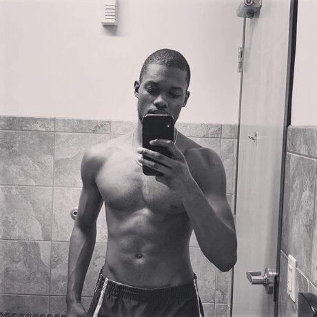 Shamon B model nudes gallery