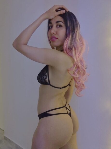 Digital Nena hd pornstar pics