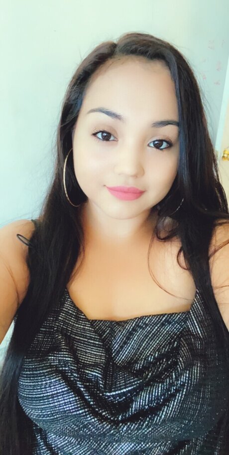 itsmia hot actress photo