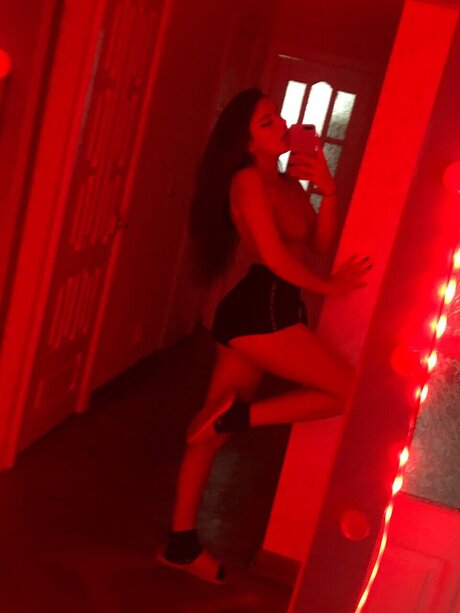 Tetiana21goo adult model img