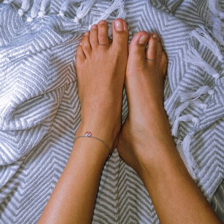 LatinaTastyFeet art star image