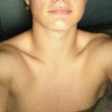 Apollo model nudes pic