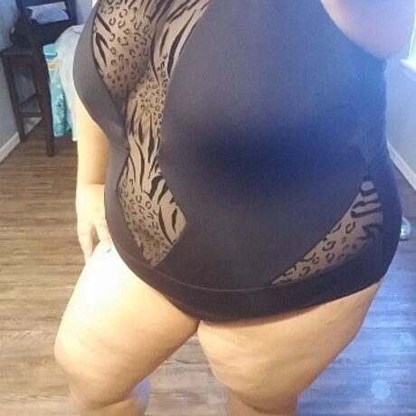 Luci Crush pornstar hot image