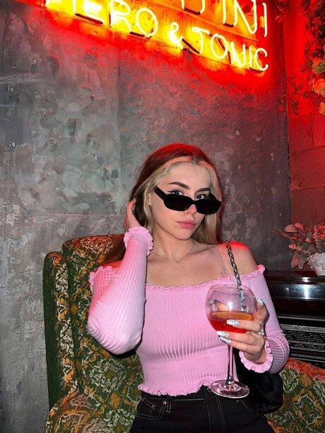 Welcome hot star galleries