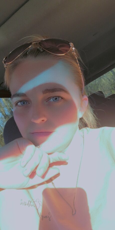 Littlemomma90 nude star img