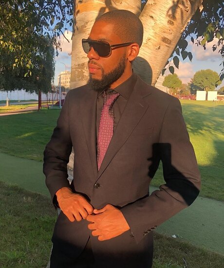 Reemus Bailey model pretty gallery