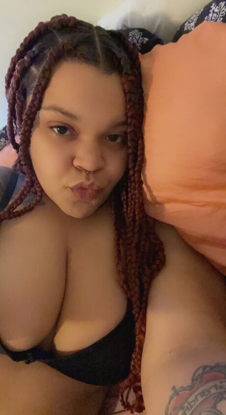 Lizzy S free actress images