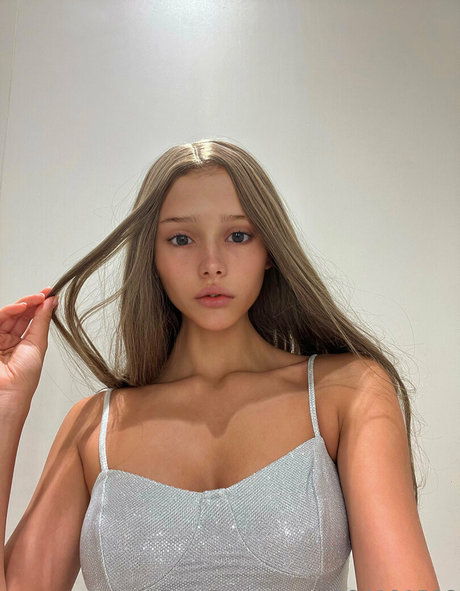 ariana greene star hot photo