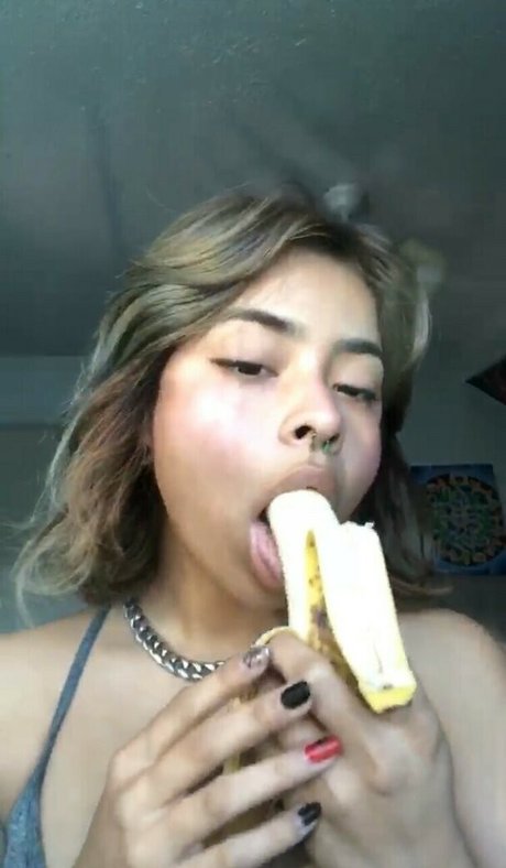 wowitssam nudes model photo