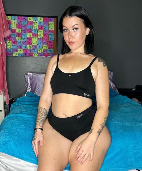 Lex Saige porn actress photo