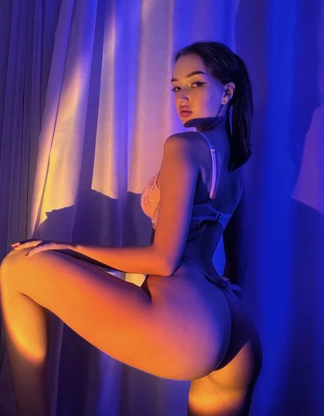 ditsm erotic actress photo