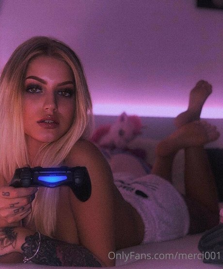 Balazs Mercedesz star sexy galleries