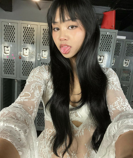 Milaloolemon model nice photos