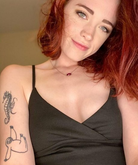 babyzoeyx exclusive pornstar pics