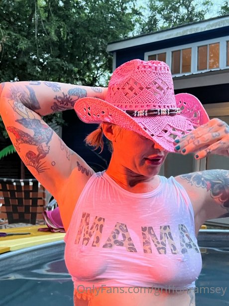 asian pussy onlyfans top archive