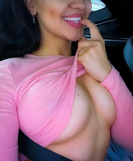 Diva Flawless pornographic actress pictures